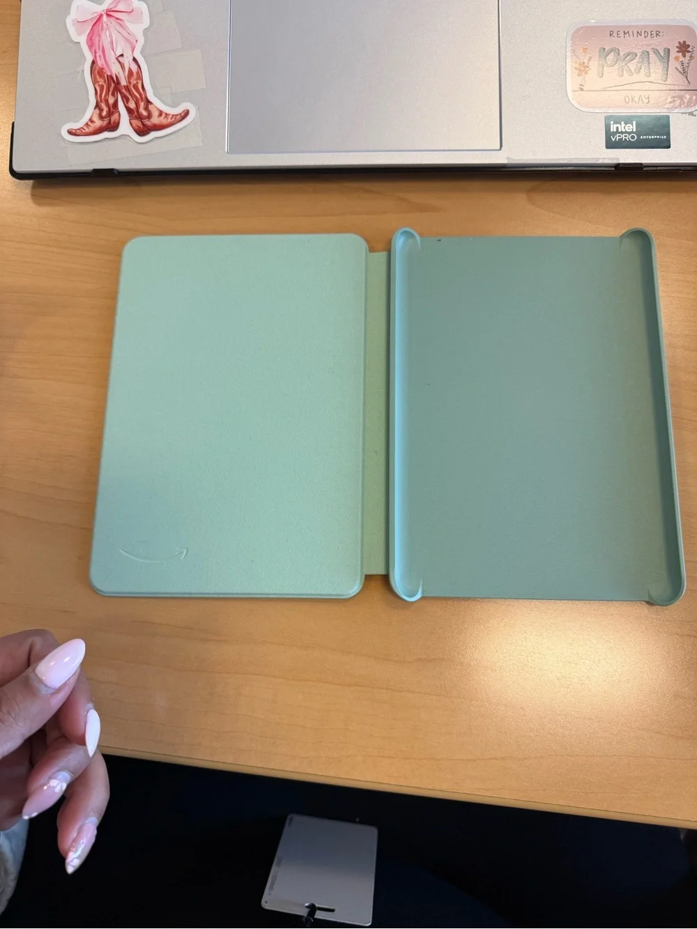 Amazon Kindle Fabric Cover - matcha Green never used opened box